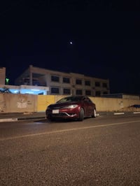 c200  موديل 2015 للبيع او مراوس رقمي 07738342901