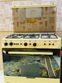 طباخ • نضافه • ٩٠