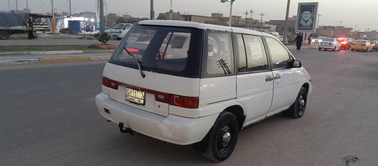 السلام عليكم نيسان للبيع رقم بغداد السعر 30 ورقه وبيها مجال ماكينه بيها تبخيره للاستفسار الرقم *********** العنوان ذي قار الشطره
