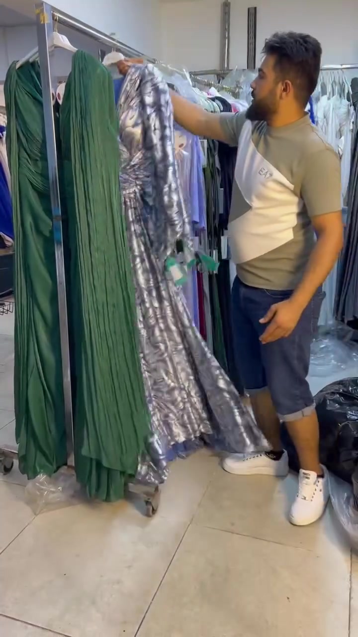 ✨️شروة فساتين سهرة 220 قطعة 
✨️سعر جدا مناسب 💲 دولار 🌟للحجز  على الوتس👇
+905377654036


**إذا كنت صاحب هذا الإعلان وتريد حذفه لأي سبب، رجاءا أرسل رسالة إلى الدعم الفني**