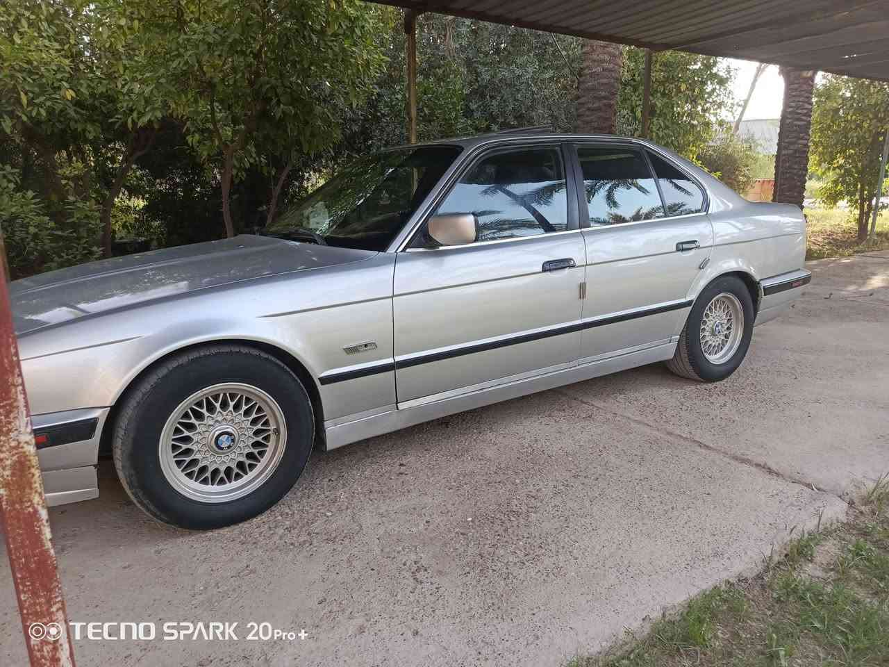 سلام عليكم
BMW محرك مسكر كبس

كير اوتماتيك تنتة طكتين جامات امامي خلفي  كهرباء

 تبريدثلج كشنات جلد مسجل شاشة سستم سماعات

 +مضخم رقم  جديد دولي باسمي شرط التحويل ثاني يوم

لايت منضومه زنون  سنترلوك ريمونت

 هزة جديدة صبغ عام جمالية  

مكاني بغداد 

السعر  58

***********
