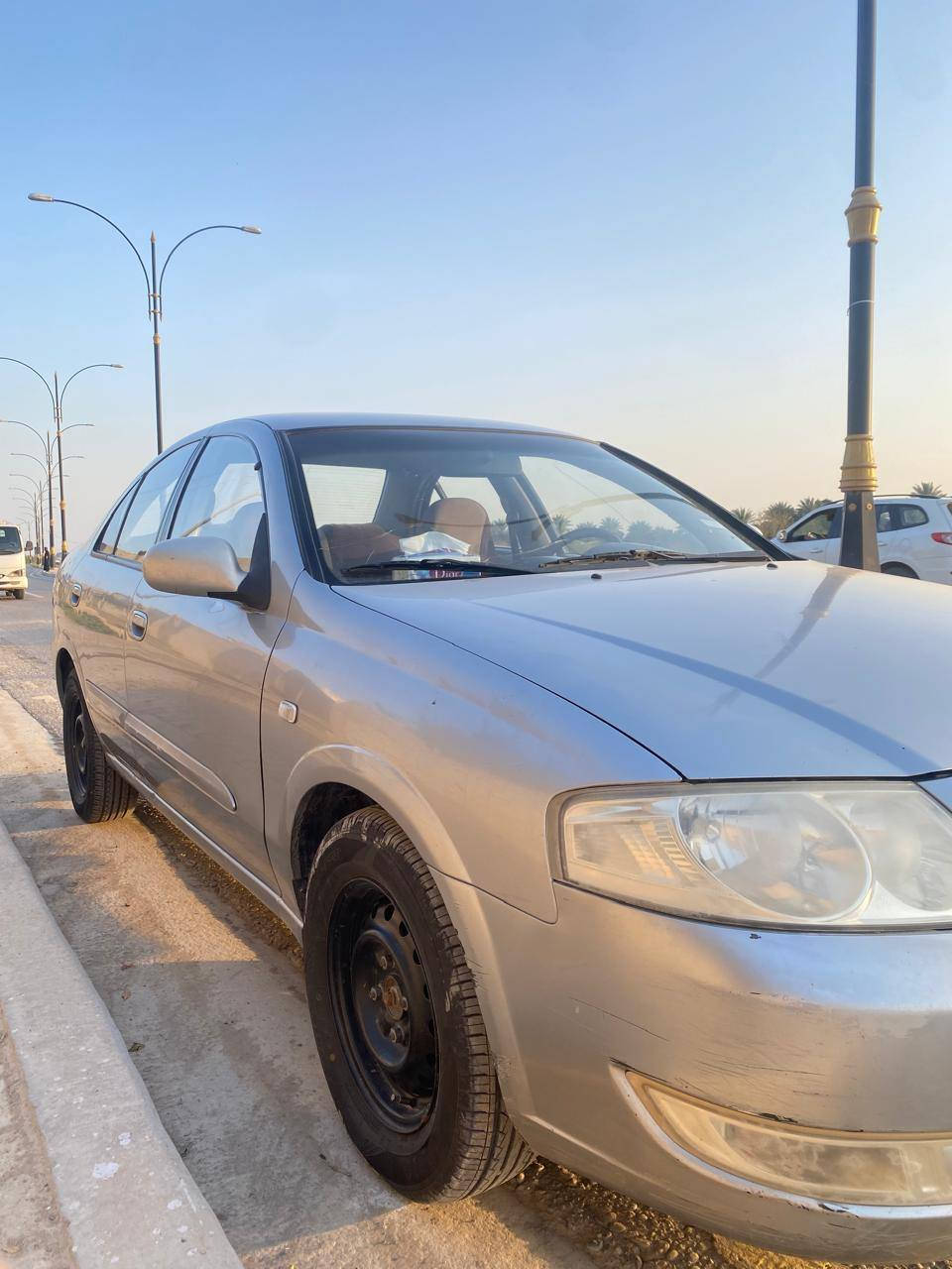 السلام عليكم 
سني كوري ٢٠٠٩ بيها الجاملغ الأمامي صبغ 
والباقي مكفول كير و محرك وتبريد  مضمونات 
السعر ٩٥ رقم صلاح الدين للإستفسار ***********
