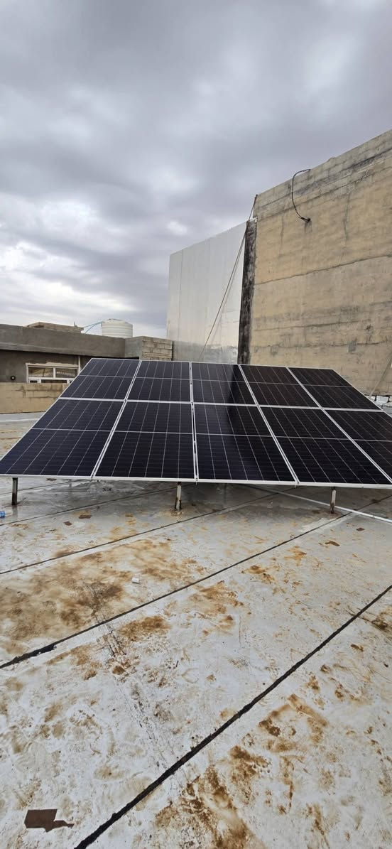 اليوم في خانقين 
تم بحمدالله تنصيب منظومة طاقة شمسية بقدرة 
20اميير نهاري و 10 امبير ليلي 
الواح بقدرة 615W  نوع لونجي ضمان 15 سنة
انفيرتر GROWATT  6Kw   ضمانة سنتين استبدال 
بطارية ليثيوم 10kw من شركة GENIXGREEN  ضمان 10 سنوات
صيانة لمدة سنة مجانية
للاستفسار الاتصال:-
***********
***********
***********
***********

GenixGreen  
GenixGreen Iraq  
المركز الذهبي-Golden Center 

#ألواح_شمسية #توليد_الكهرباء #نظام_كهروضوئي #مستقبل_الطاقة
#طاقة_شمسية #طاقة_متجددة #استدامة #بيئة_نظيفة
