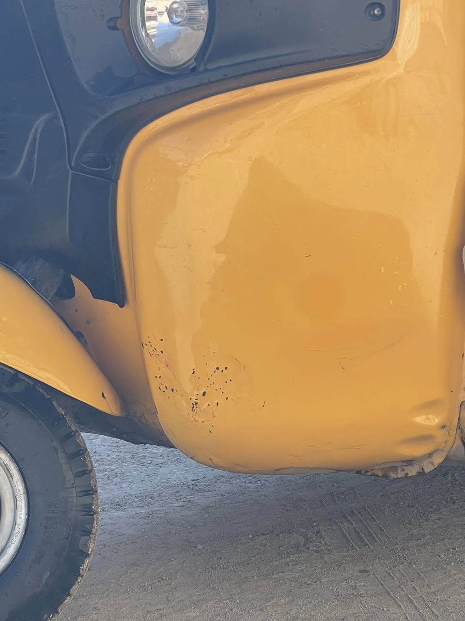 سلام عليكم اخوان تكتك موديل 2021 صفرا بيه ضربه بس بل لضد ومسوينه بارد ما صابغينه موجود الصوره ادخل وشوف تكتك نضيفه كلش وكاعده وحلوه ودواشمه جديده وحلوه تكتك مرتبه مامتعوبه ومكينه مامفتوحه وناعمه كلش  والسعر 7ونص وبيه مجال مكاني كربلاء حي العامل ***********
