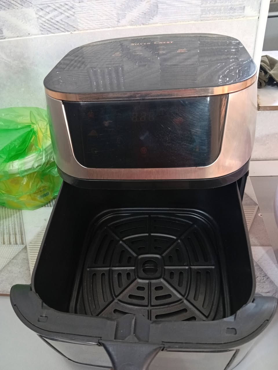 غلايه جديده  للبيع استخدام قليل جدا


**إذا كنت صاحب هذا الإعلان وتريد حذفه لأي سبب، رجاءا أرسل رسالة إلى الدعم الفني**