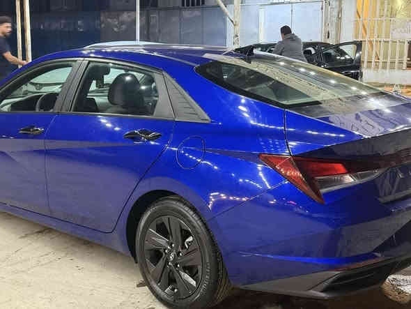 السلام عليكم 

النترا 2021 امريكي حادثه كلين هنا صار بيهة لهلال مال جاملغ ل خلفي بي صبغ وبارد بل باب 

السياره بسمي تحويل ثاني يوم

١-بصمة تشغيل ابواب وصندوك. (بصمة ابواب لمس)
 
٢ -محرك 1.6

٣-كاميره  خلفية دوارة

٤- رادارات 360 درجة ( امامي جانبي خلفي ) تمنع التصادم الامامي والجانبي والخلفي

٦-التحذير عند فتح الباب

٧-تحكمات ستيرن 4 جهات

٨-  3 وضعيات قيادة ( عادي سبورت ذكي )

١٠- مثبت سرعة ذكي ( التحذير عند مغادرة المسار )

‏١١-Auto Hold التوقف لفترات قصيرة

١٢- شاشة بلازمة حجم كبير لمس تدعم نظام الابل كار بلي والاندرويد اوتو بدون كيبل يربط التلفون واير ليس و GPS

١٦-نظام الصوت Bose عدد السماعات 8

١٧-تشغيل عن بعُد

١٨-اشاير بال مري

١٩-اضواء ترحيب عند الاقتراب

٢٠-لايت لد 3عدسات وسكنات لد

٢١-نقطة عمياء

٢٢- كير اوتماتيك و S عادي

٢٣- تحديد مسار وقيادة ذاتية  ورادار امامي

٢٤- مانع انزلاق

السياره ماشيه  120 الف كيلو  وقابل للزياده

السعر 153$ وبيه مجال حك الجيه

للاتصال ***********

عنوان بغداد الغزاليه
