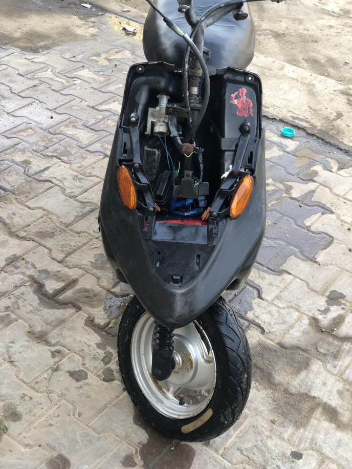 سلام عليكم شباب ام ٩ للبيع ما مفتوحه بيه صوت اكسل خفيف كلش صوته ناعم يخبل ب٢٢٥ مستعجل عل بيع ***********
