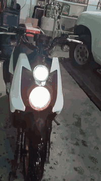 دراجة • قابل تفاوض • مركز