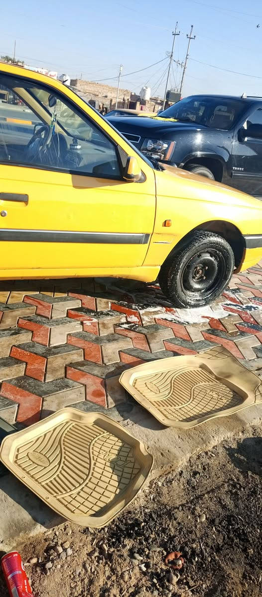 بيجو 405موديل 16 دشبول عالي كفاله لاظربه ولاتبديل وكبر مكينه فرنسي كفاله سياره أحله من الصوره  سنويه ل27  مكان ميسان سعر 40 مجال قليل ***********فقط واتساب ومراسله خاص
