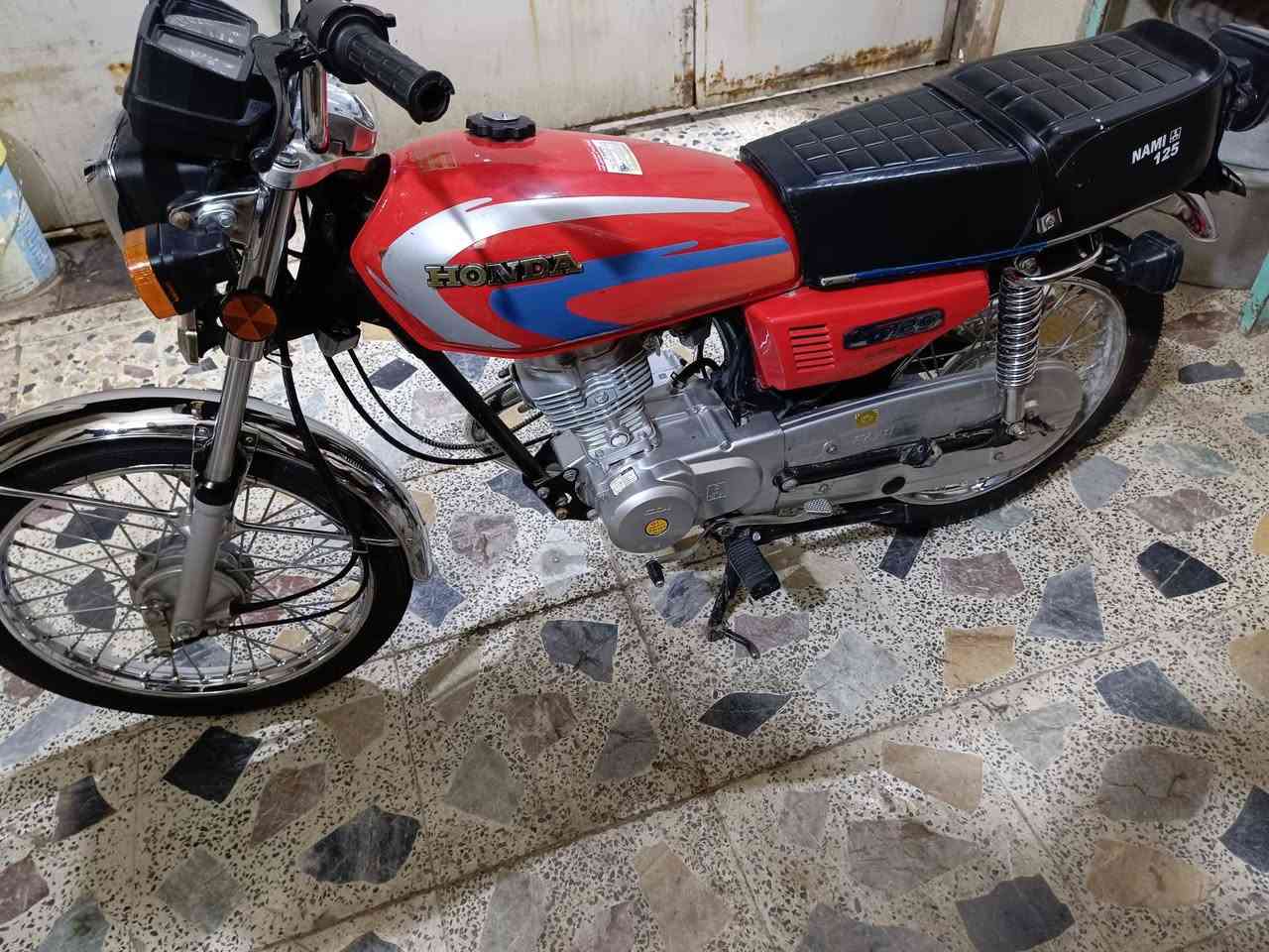 دراجه للبيع بدون اوراق نامه شلامجه اصلي سعر 850 الشراي يتصل ***********
