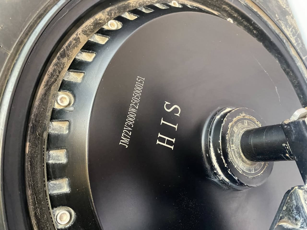 سلام عليكم دراجة شحن للبيع السعر 825 وبيها مجال  للاستفسار *********** الدراجة اي مشكلة ما بيها بطاريات جدد غير مستبدلة مكاني بغداد الدورة
