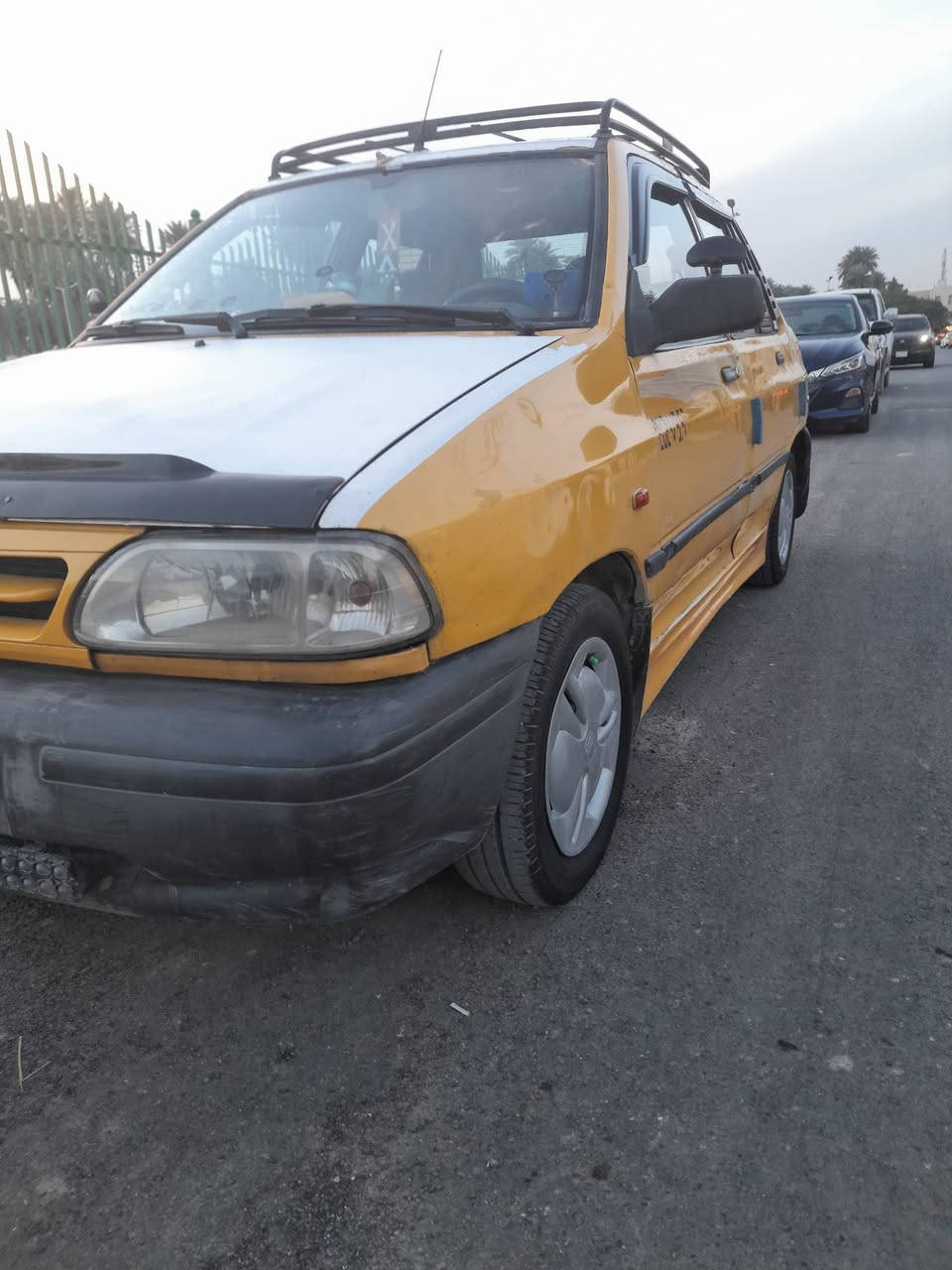 السلام عليكم سايبه موديل 2012 للبيع رقم انكليزي تحويل مباشر غرامات هيئه مصفره الهزه ما خلصانه  سنويه لغايه 28 كير مكينه خير من الله سياره حلوه مال على باب الله السعر 28 بها مجال الطيبين المكان بغداد الكاظميه رقم الهاتف اسيا*********** كورك بي واتساب***********
