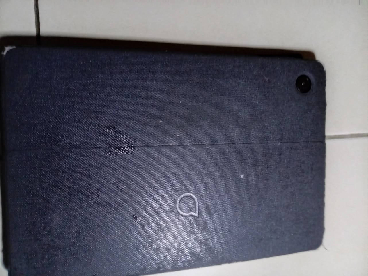 شاشة 10.1 إنش HD.
معالج MediaTek MT8321 رباعي النواة.
رام 1 جيجابايت.
تخزين 16 جيجابايت.
بطارية 4000mAh.
نظام Android 8.1 Oreo. �
السعر خاص
الرقم***********
مكان بغداد بسمايه

