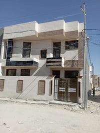 خلف البنزين • ١١٠م • ٤ غرف