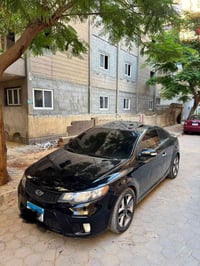 سيراتو كوبيه • ٢٠١٠ • ١٠ ايرباج