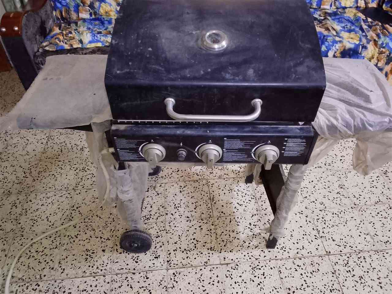 السلام عليكم عندي ذني للبيع وكلمن ومكتوب يم صورة الرقم 
***********@
