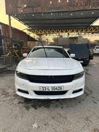 جارجر 2022 وارد امريكي بدون حادث سرقه كل القطع  فئه اسكات باك محرك V6 ...