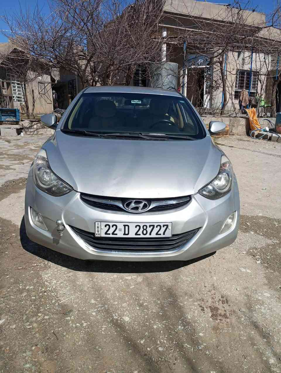 بۆ فرۆشتن: ئەلنترا ٢٠١٢ (توند و تۆڵ و بێ کێشە)
*********** رەقەم مۆبایل
سەیارەیەکی زۆر پاک و جیاواز، بۆ ئەو کەسەی بەدوای سەیارەیەکدا دەگەڕێت کە تەنها سویچی لێ بدات و بۆ بەغدا و هەر شارێکی تر پێی بڕوات بێ دودڵی.
• دۆخی جەستە: بێ دەعم، بێ لێدراو، بێ بڕانەوە (زۆر خاوێنە).
• میکانیک: بزوێنەر و گێڕ و تەقە و ڕەقە بە شەرت، زۆر توندوتۆڵە.
• مواسەفات: ئیکۆ (ECO) زۆر کەم مەسرەف، ABS، USB/AUX، جام و ئاوێنە کارەبا. رەقەم و سەنەوی هەزە نویە بە ناوی خۆمە بە شەرتی تەحویل و خەرامە 
ناونیشان.. هیران و نازەنین نزیک شەقلاوە أربيل, العراق
