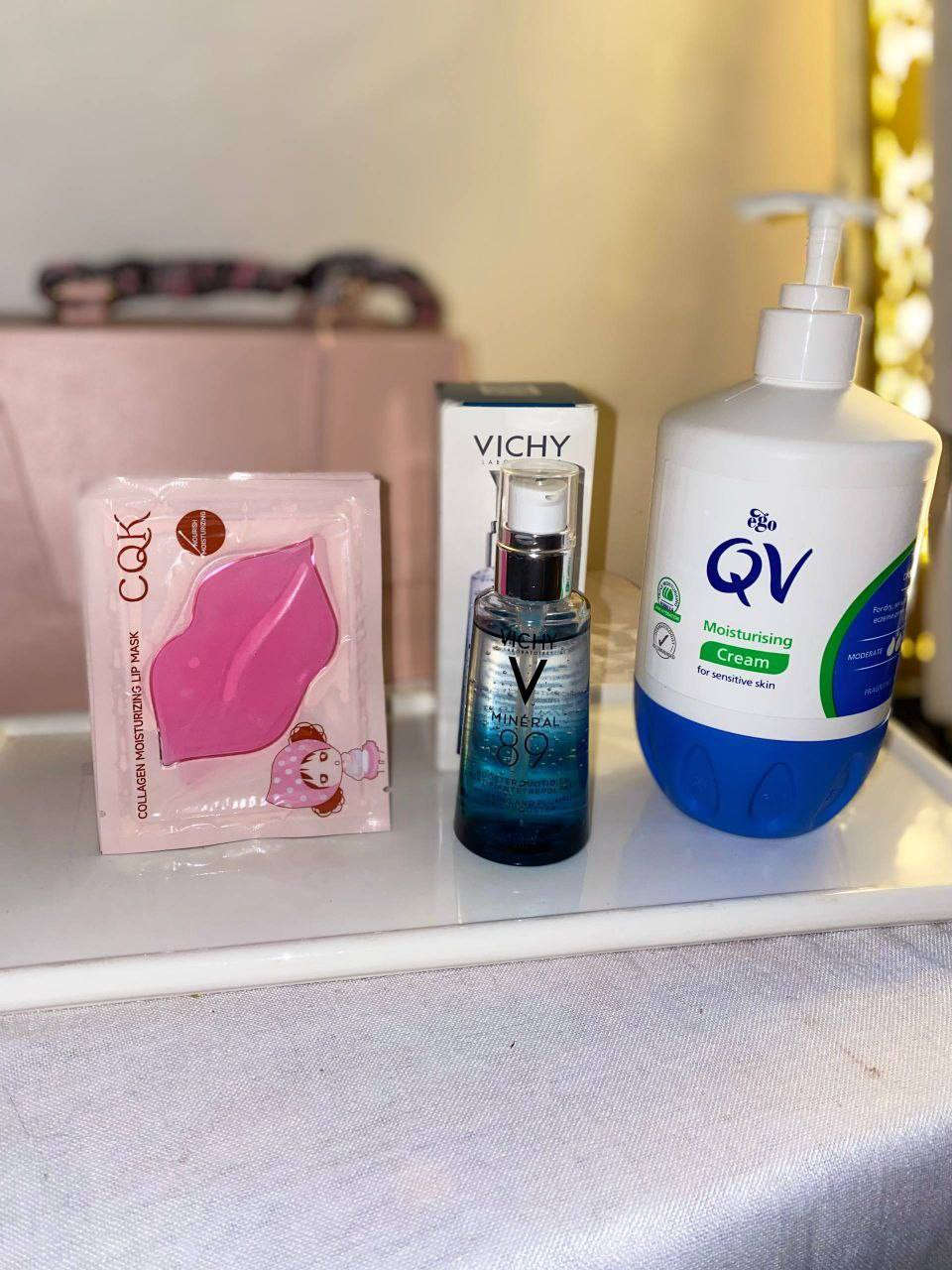 ✨ بنات لا يفوتكم هالعرض ✨
روتين عناية متكامل حتى بشرتج تصير أنعم، أنضر، ومليانة ترطيب من أول استخدام 💙

يشمل:
• ترطيب عميق للبشرة
• نضارة وإشراقة طبيعية
• عناية بالشفايف وتنعيمها
• مناسب للاستخدام اليومي

الكمية محدودة والعرض لفترة قصيرة ⏳
اللي تحب تعرف التفاصيل أو تطلب تكتب تم أو تراسلنا خاص 📩

#فولو #فولومي #فولورز #اكسبلور_فولو #ضيفوني #الاكسبلور_فولو💕 #بيع_لايكات #لايكاتكم_تسعدني #explorepageready  #تعليقات #تعليقاتكم_تسعدني😍 #تعليق #تعليقاتكم_تسعدني #متابعة_للبيج #ضيفو #اكسبلور #لقطة #لايك #دعم #تفاعل #لايكات #كومنت #كومنتات #اكسبلور


**إذا كنت صاحب هذا الإعلان وتريد حذفه لأي سبب، رجاءا أرسل رسالة إلى الدعم الفني**