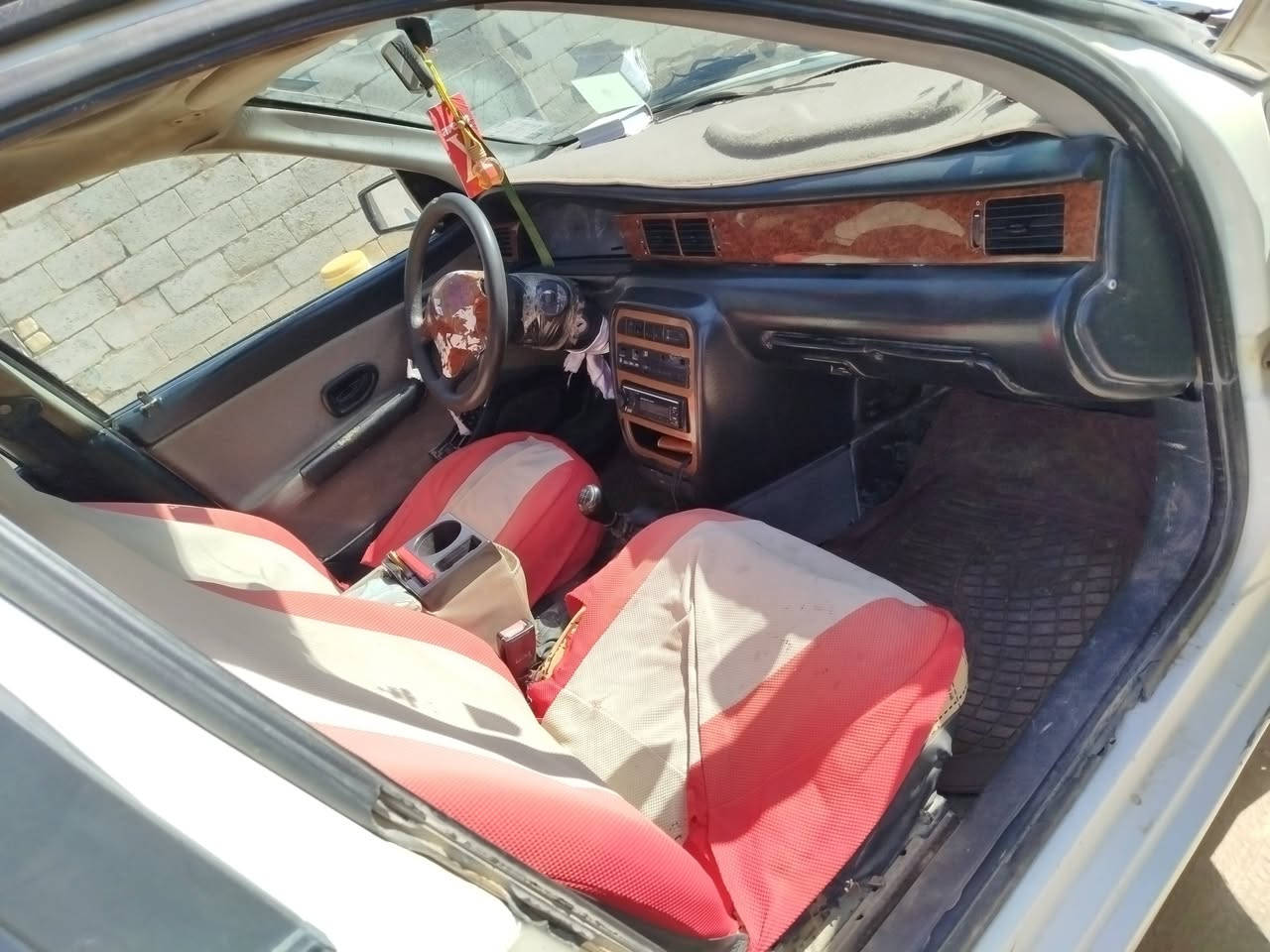 سمند 2010رقم انگليزي جديد سنويه مكينه خير من الله حداديه داخل نضيف هذا رقمي ***********سعر خاص
