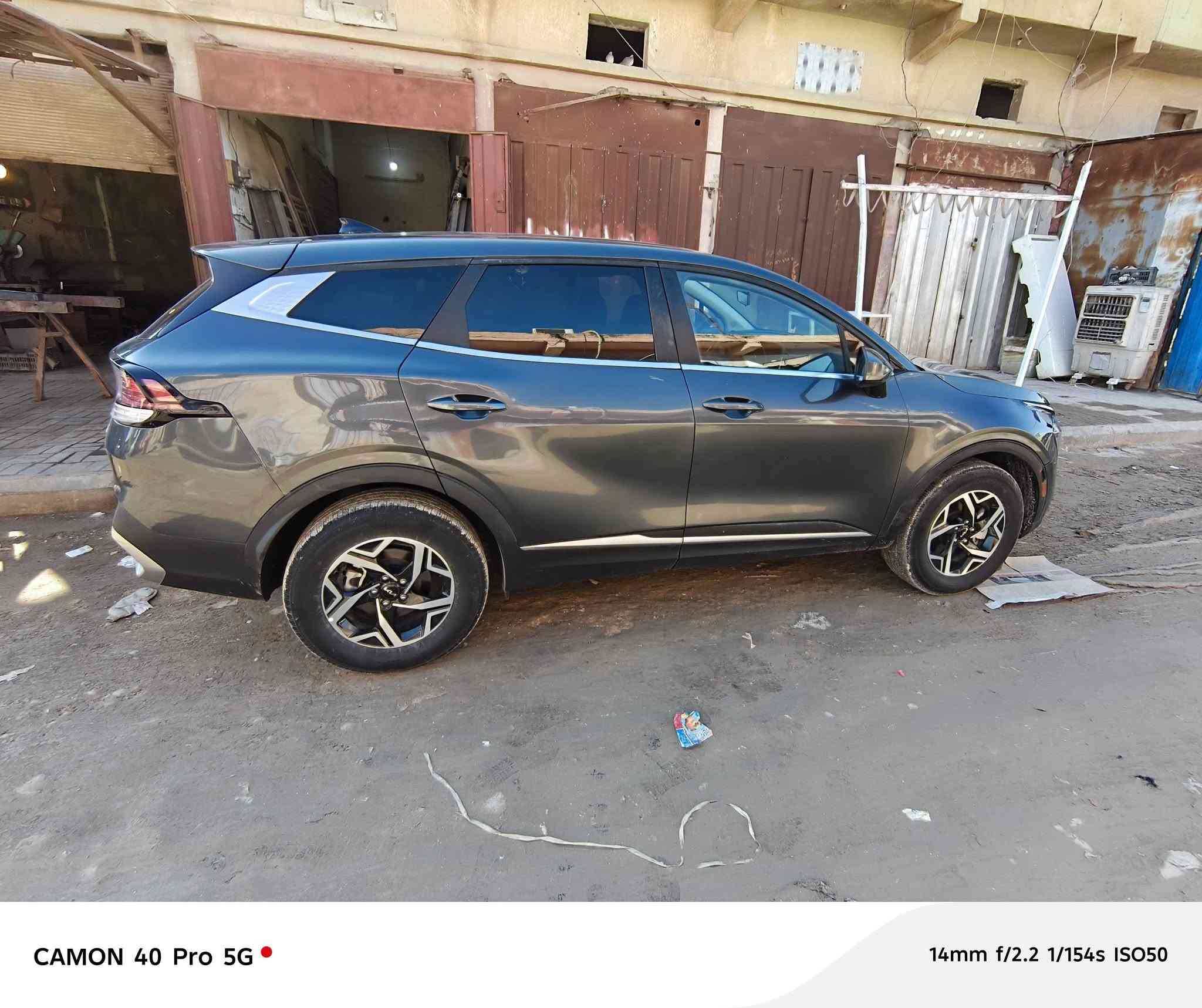 السلام عليكم للبيع سبورتج  وارد امريكي موديل 24 LX محرك 2500 نص فول حساس  خلفي رادار امامي تحكم ستيرن  حادثه تبديل باب وجاملغ وصبغ باب  السياره جديده ماشيه 48   السياره بسمي 
رقم نجف دولي  السعر 195 $  المكان السماوه للتواصل ***********
