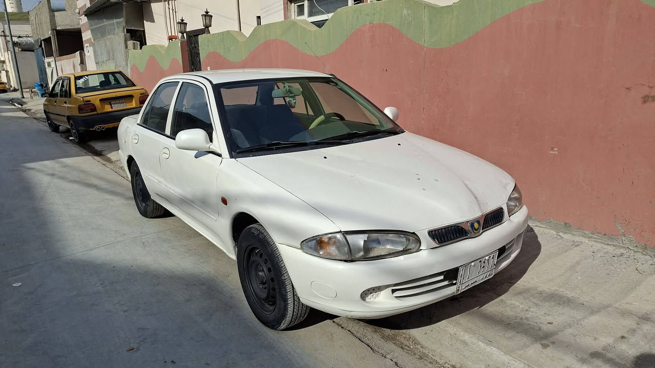 السلام عليكم
بروتون موديل 2002 
رقم كركوك ( أ ) حره ثاني يوم تحويل 
سنوي لحد 2027 بشهر الخامس تنتهي
كير محرك خير من الله 
بطاقة بنزين 
تبريد ثلج ❄️
تدفئة 🔥
بيها جمرلغ الامامي جهت السكن صبغ بدون دواخل والبقية على بلاد
للأستفسار 
***********
