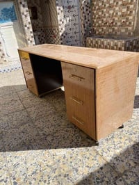 البصرة القرنة • كومدي جرار • ميز خشب