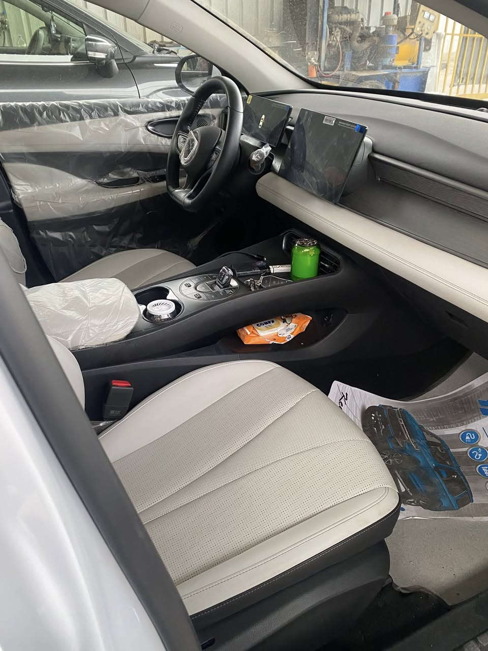 البيع مكفوله ماشيه 6تالف السعر 18400هاذه رقمي ***********
