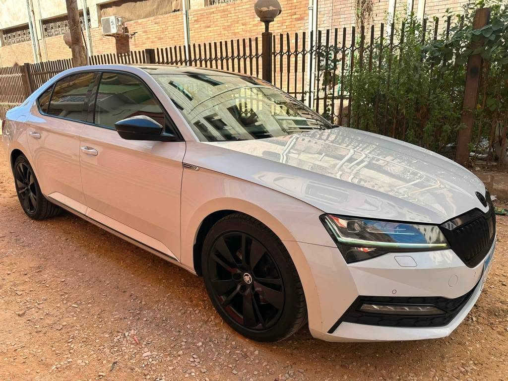 بدون خدش بدون جرام بوهيه واحد بفضل الله 
اعلي فئه سبورت لاين موديل 2021
بحاله استلام المصنع
ماكنه و عفشه و فتيس زيرو 
صالون لانج
سخانات كراسي 
جميع الكماليات اللي ممكن تتخيلها
عداد 95 الف كيلو قابل للزيادة 
رخصه لآخر السنه مرور دمياط الجديده 
للتواصل 01002233546
01222236497
المعاينة التل الكبير بالاسماعيليه الاسماعيلية, مصر


**إذا كنت صاحب هذا الإعلان وتريد حذفه لأي سبب، رجاءا أرسل رسالة إلى الدعم الفني**