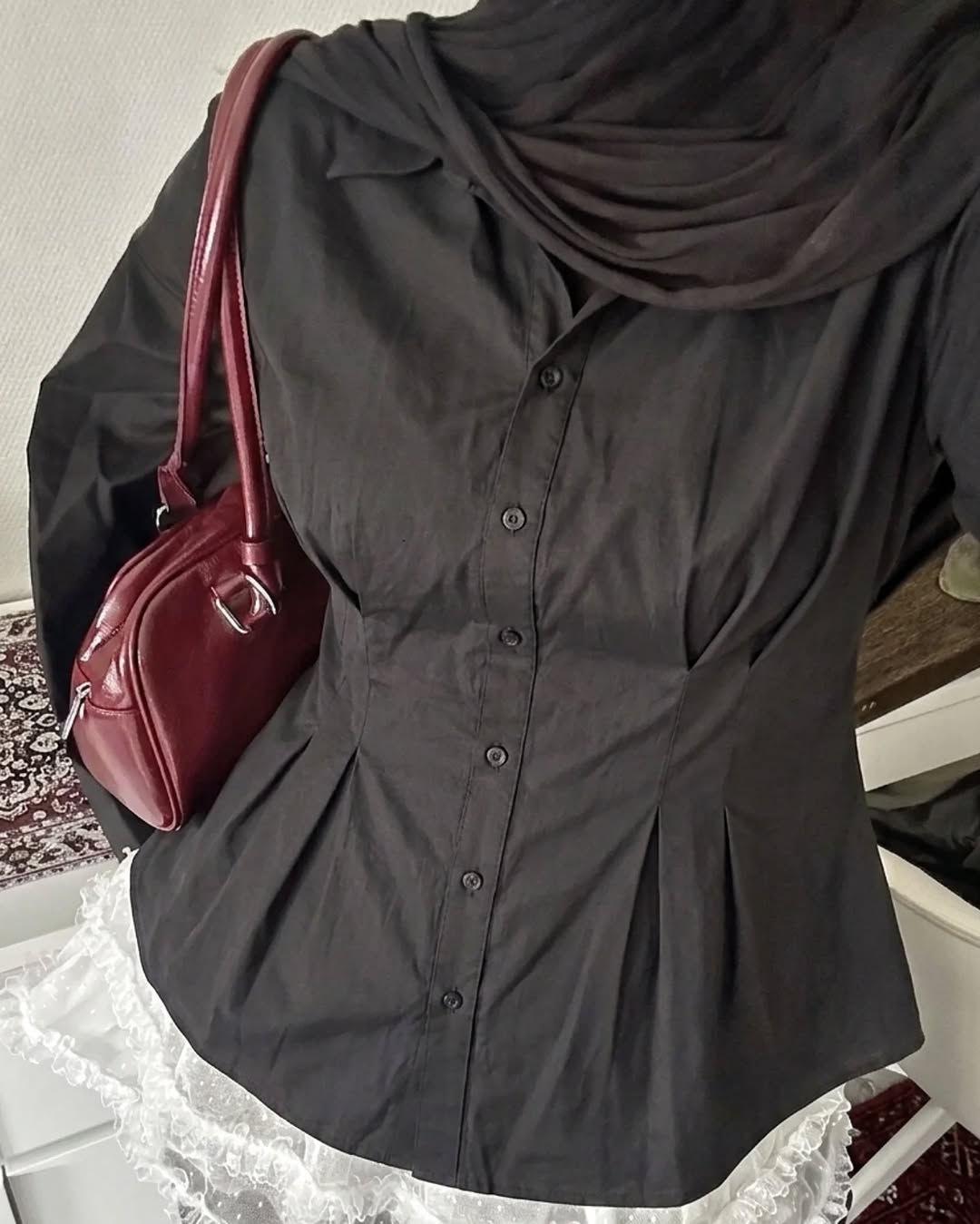 .
قميص اسود مخصر🖤
كوالتي  جيد🌟 
طول القميص 70cm-73cm
مخصر
القياسات
XS-S-M-L-XL-2Xl
السعر :17,750 ألـف✨
ـــــــــــــــــــــــــــــــــــــــــــــــــــــــــــــــــــــــــــــــــــــــــــــــــــــــــــــــــــــ

متاجرنا👇

‪‪@stray_store1‬‪
@stray_store2‬‪
@stray_suits‬‪
@stray_vintages‬‪
@mars_librar.y‬
ـــــــــــــــــــــــــــــــــــــــــــــــــــــــــــــــــــــــــــــــــــــــــــ

توصيل الناصريه مركز الفين دينار❇️

اقضية ونواحي 3 الاف

المحافظات 5 الاف دينارر

💢عن طلب لا يقل عن ال 12 الف دينار.
ـــــــــــــــــــــــــــــــــــــــــــــــــــــــــــــــــــــــــــــــــــــــــــ

⛔اذا كان اكو غلط بالطلبية او غير مشابه للصورة يمكن استبداله.


**إذا كنت صاحب هذا الإعلان وتريد حذفه لأي سبب، رجاءا أرسل رسالة إلى الدعم الفني**