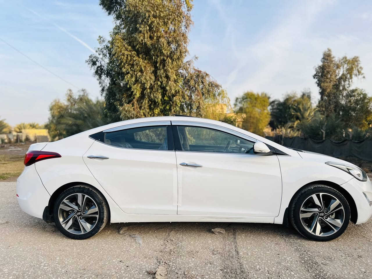 السلام عليكم النترا 2014فول موصفات اللاخير1/1 الموصفات
GLS
فتحه سلايت 
بصمه تشغيل
تبريد قطعتين
جنطه بصمه
كشنات كهرباء
اشار بالمري
مري شفط
لد زنون
شاشه جبير
نظام sport
قياده ذاتيه
بصمه ابواب
محرك1800
 اشاره ترحيب
ويل كب 17فراشه
نظام UBS
4دسكات
يدات نيكل
السياره رقم اربيل تريد وكاله تريد تحويل بيه صبغ جاملغ خلفي ا
 مكاني بابل محرك كير حداده فول‏‪***********‬‏
