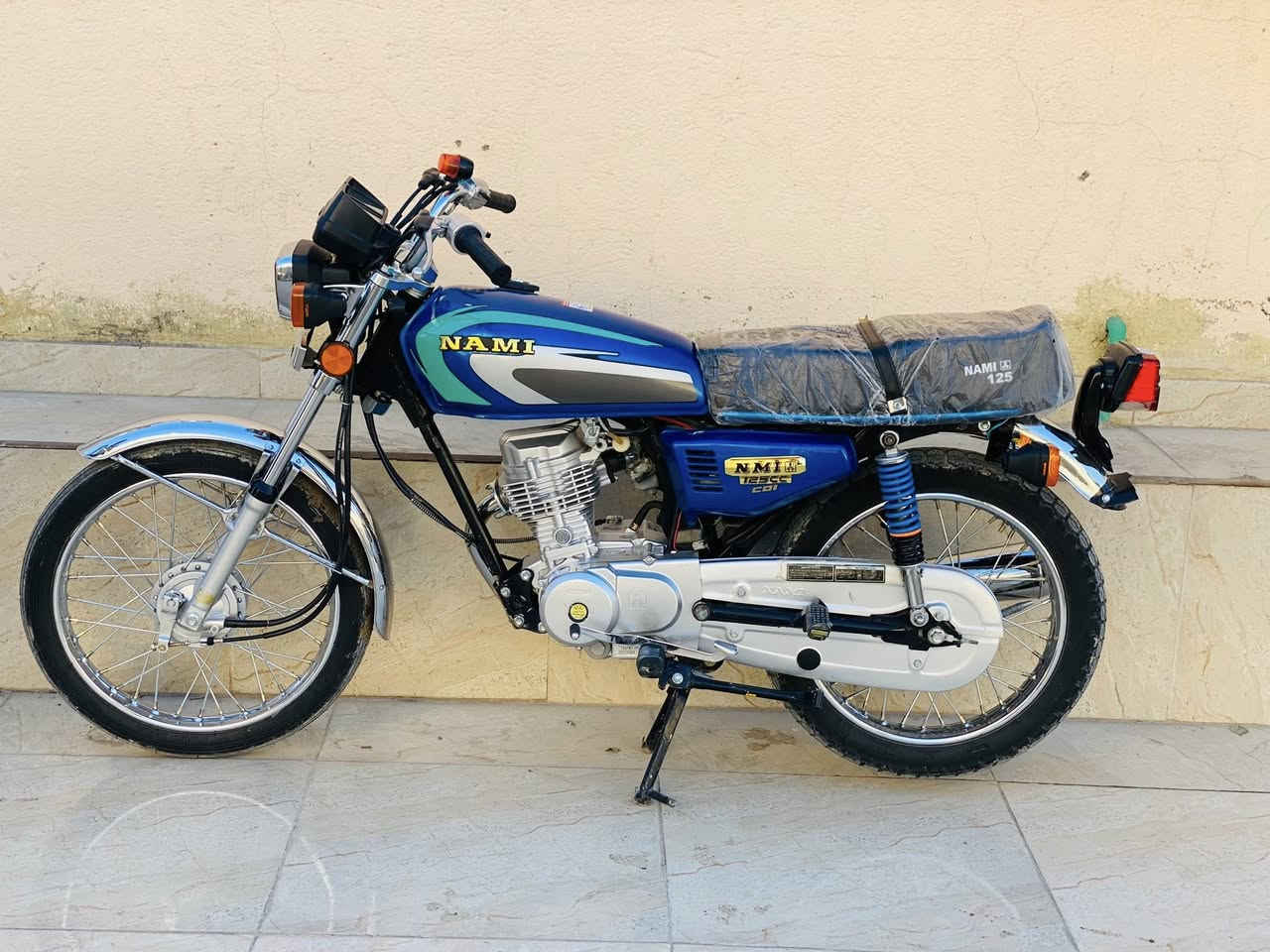 سلام عليكم دراجه ناما تعمير ناشفه ماصارله شهرين من تعمرت الشاصي متياز ناما الأصلي والغراض كلها اصلي شلامجه كفاله عامه شرط الفحص السعر خاص مكاني سوق الشيوخ اتصال***********(أوراق اصولي)
