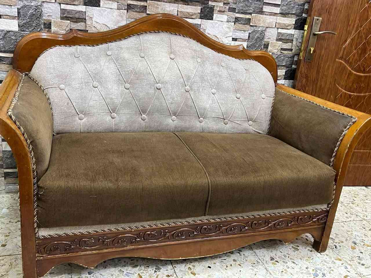 تخم 10 مقاعد مع طبلات نضيف مابي اي  ضرر  السعر ٣٢٥ وبي مجال مكان بغداد


**إذا كنت صاحب هذا الإعلان وتريد حذفه لأي سبب، رجاءا أرسل رسالة إلى الدعم الفني**