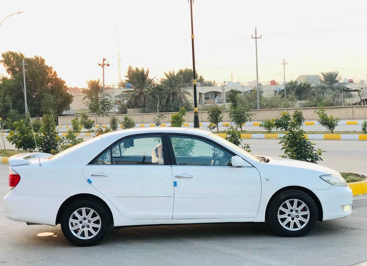 السلام عليكم للبيع كامري 2006 خليجي. مكفوله كفاله عامه ضربه وكص.قطعتين صبغ.  لباقي مكفول.  رقم بصره نكليزي سنويه ل 30. مكينه وكير 2400 مكفولات لاتبخير ولا تنقيص. حداده جديده تخم تاير جديد كرهبائيات كله شغاله سياره جديده
 السعر (95) وبيه مجال
مكاني ناصريه مركز.  
*********** ناصرية, ذي قار
