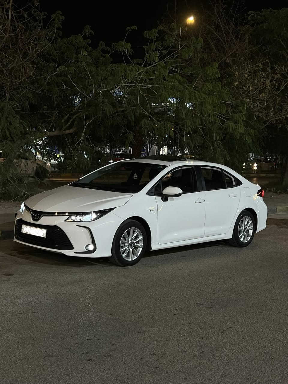 سلام عليكم 
للبيع فقط 
كورلا هايبرد 2025 
رقم بغداد بسمي 
كفاله عامة من الرصعة 
ماشية 29 
السعر (160) وبيه قليل حگ الجيه 
مكان النجف الاشرف 
***********
