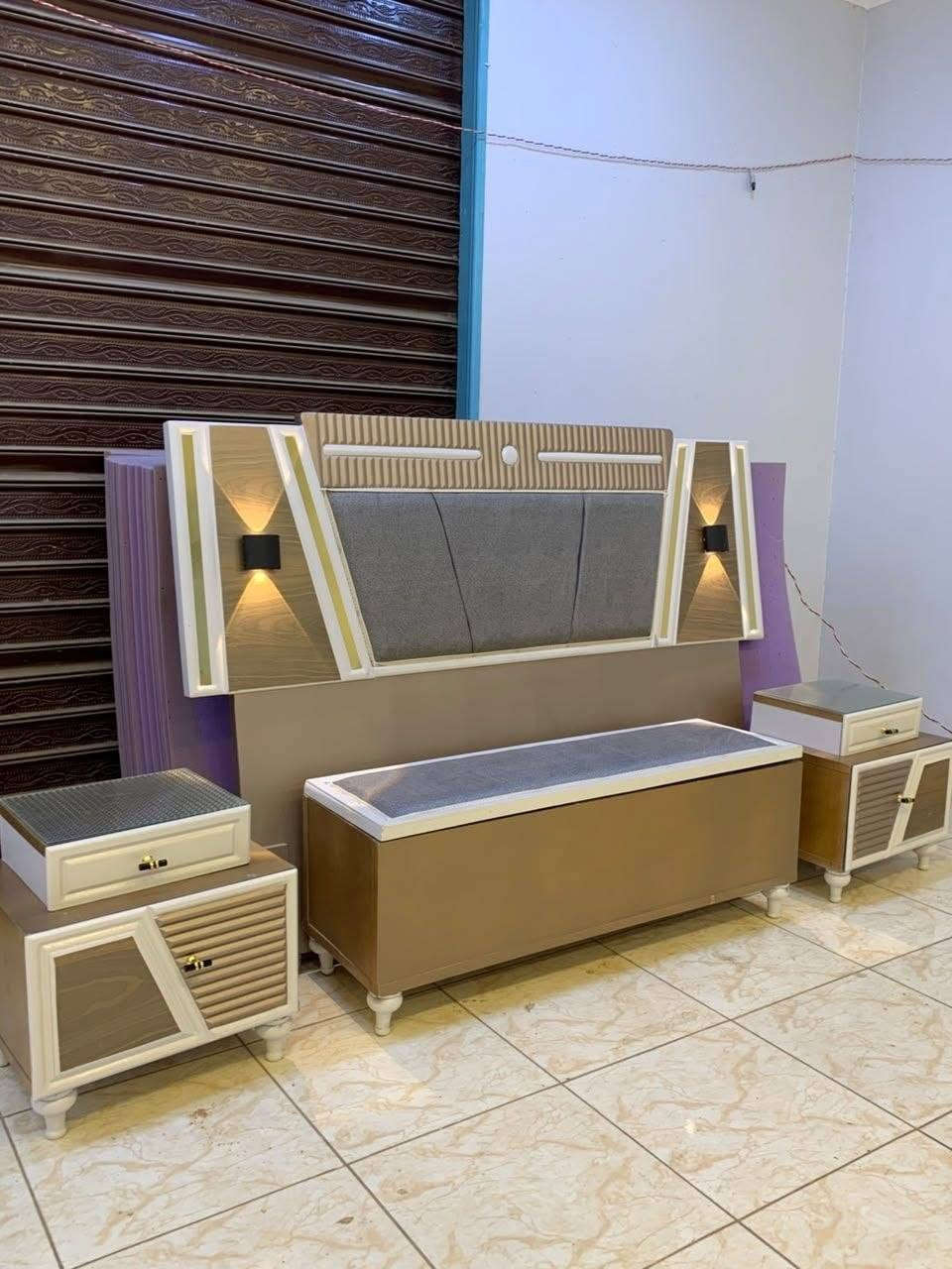 فوري علي التحميل
غرفه نوم 
دولاب 250 ارتفاع 225
كبس محمل ملزوق قشره ودهان دوكو
سرير 160*195 بتنجيد ولليد
2كيمود 40*50
تسريحه 130ارتفاع 85  
بنكت 120 بتنجيد
Tmg


**إذا كنت صاحب هذا الإعلان وتريد حذفه لأي سبب، رجاءا أرسل رسالة إلى الدعم الفني**