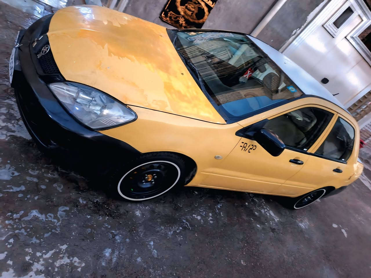سلام عليكم لانسر للبيع مديل ٢٠١٠  سياره خير من الله تبريد كهربايات كله شغله بيهه تعمير لهلالات خلفيه فقط تخم تاير جديد ٧٠ بيهه مجال   عنوان بلديات شارع مصرف 
الاتصال *********** واتساب
