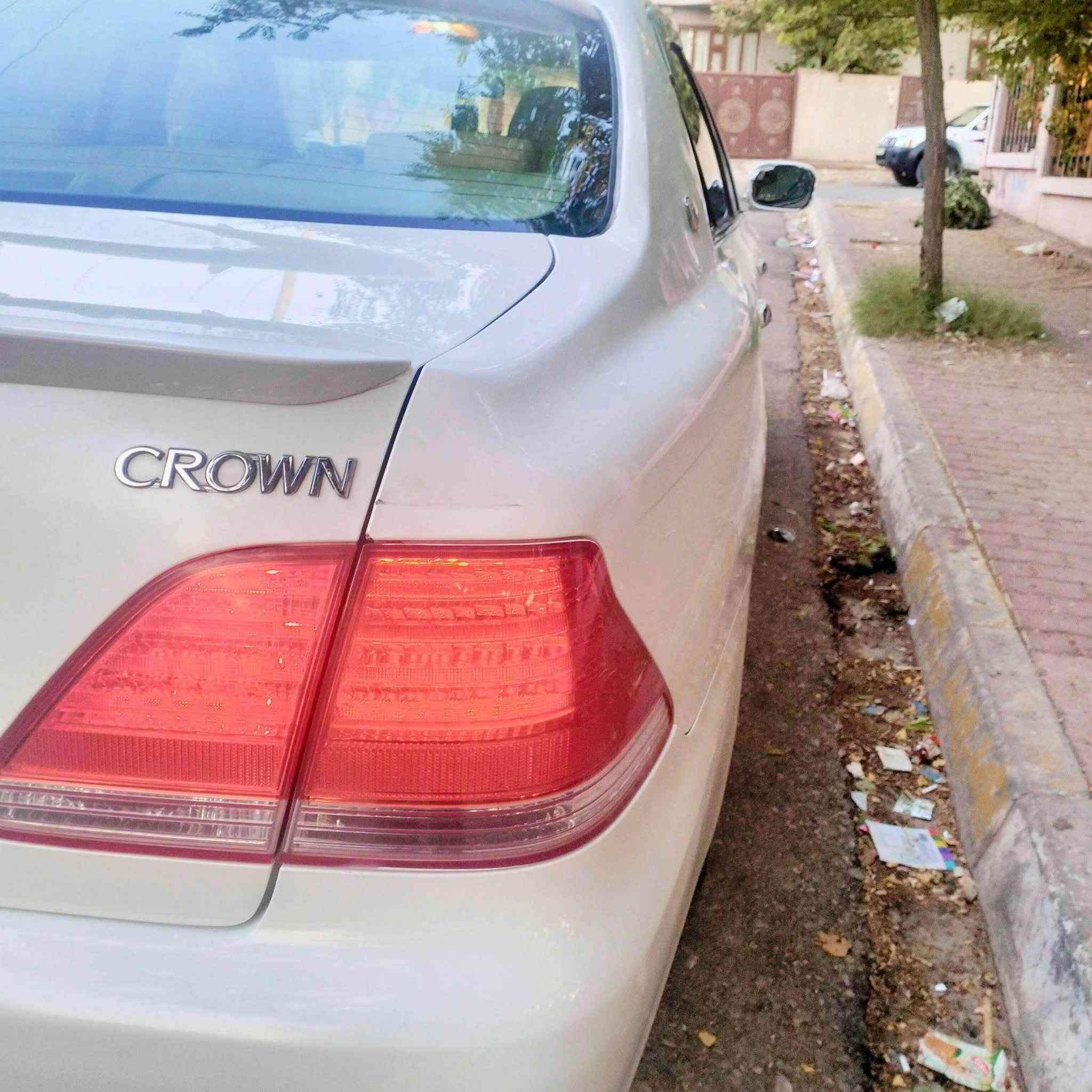 2005 بڕاوە  182گە ورە بە گە ورە
ماشااللە  زۆر پاکو جوانە ماڵی دۆستە 
تە برید له سە ر سویچ 
گیڕمە کینە تە قە وڕە قە قف  کە ڤە ر حیزام شە نسی
کامل بە شە رتی 100سۆنە رو فیتە ر
بێ ده عم  بی  چاڵ  بێ  شوخت 
نمونە یە له جوانی  له پاکی 
ناوزە ردە دو دوگمە یە ***********ڤایبەرو واتس ئەپی لەسەرە
