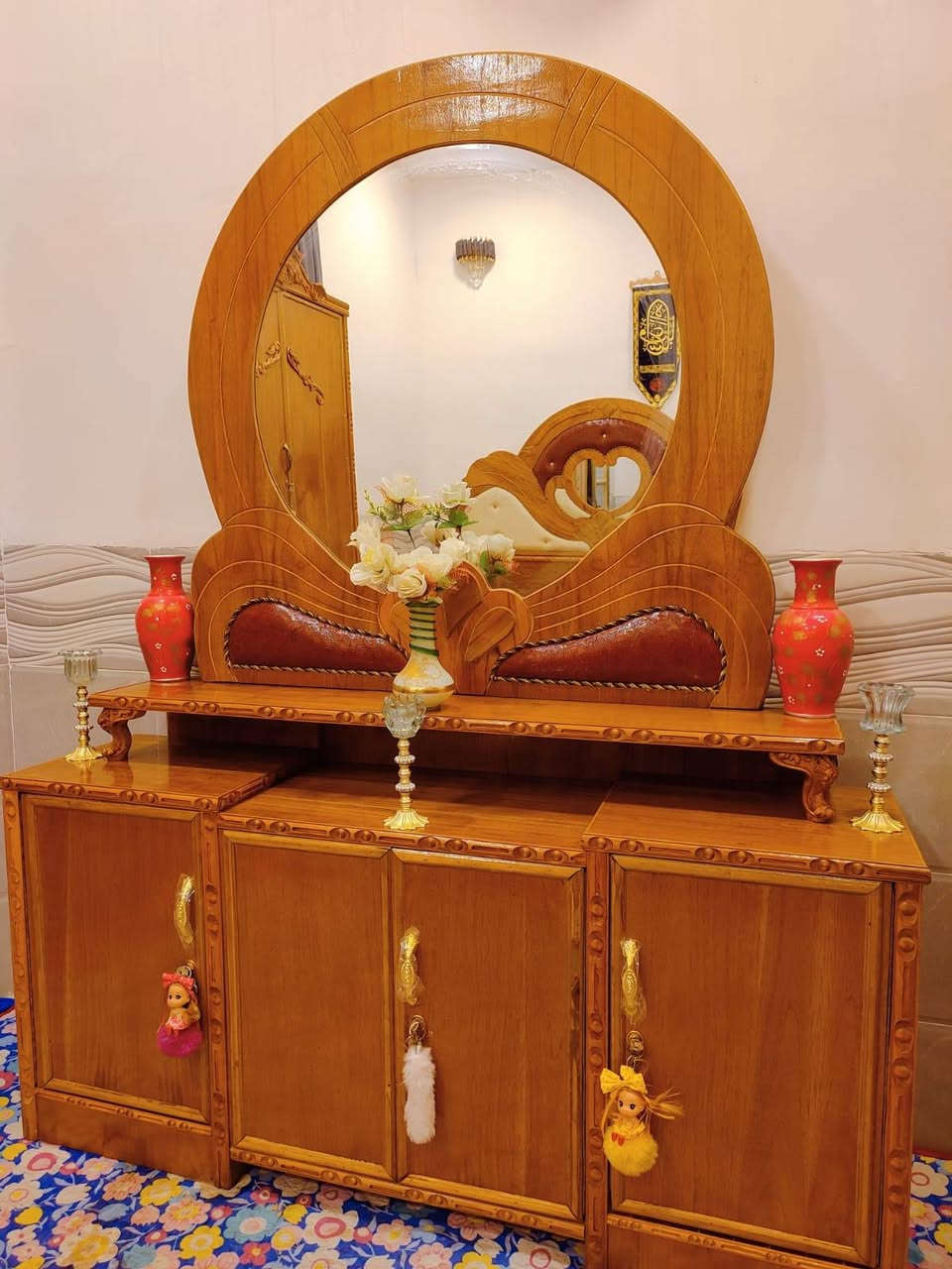 غرفه للبيع تسكام ام السته مع زاويه كنتوريه ضخمه نجاره داخل وخارج صاج عراقي نقش زان دنك زان جديده كلش العنوان ديوانيه حي العسكري صدر الثاني قرب المستوصف السعر للاتصال على الرقم ***********
وتساب
