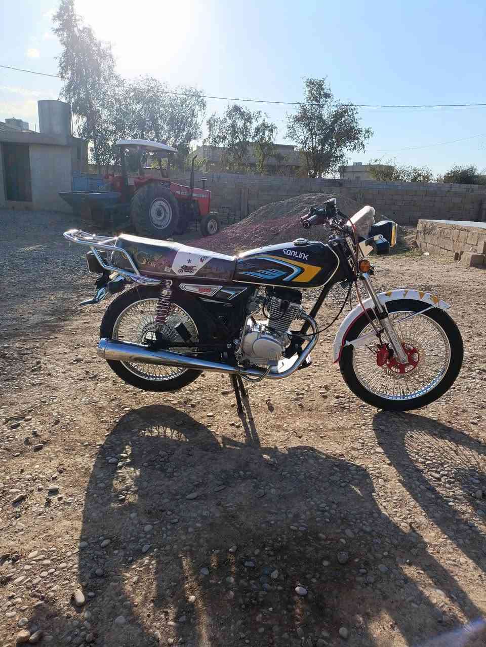 السلام عليكم ماطور للبيع سولنك موديل 2025 صفر اي عيب مابي كله شغال منفيس بي محرك ما مفتوح شرط ماطور نضيف حيل السعر 625وبي مجال للطيبين استفسار///ع الرقم ***********
