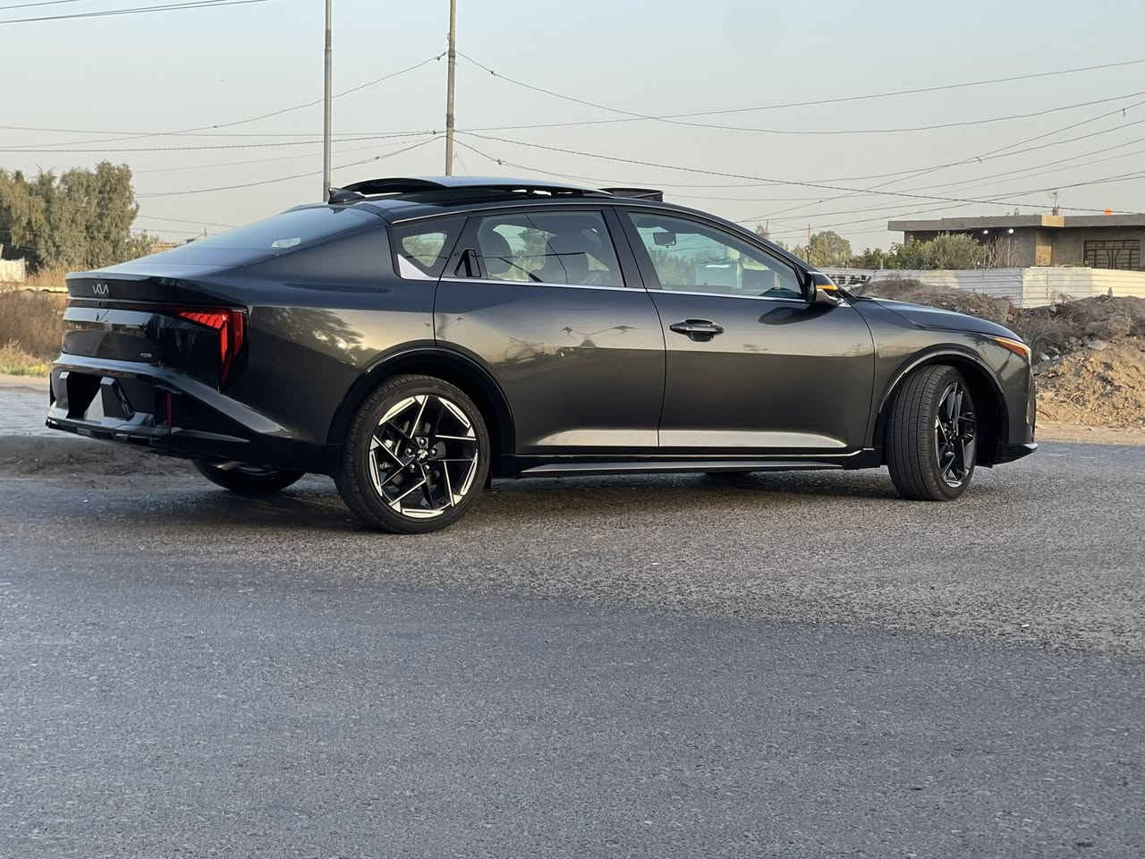 السلام عليكم k4 GT line
حادث بنيد و جاملغ السياره فول مواصفات 

بانوراما بصمه كشنات جلد لون احمر 

شفتات ستيرن

تبريد تدفئه كشنات اشاير مري 

رادارات جانبيه امامي خلفي وباقي المواصفات المعروفه للفول

 سعر 170  

***********
