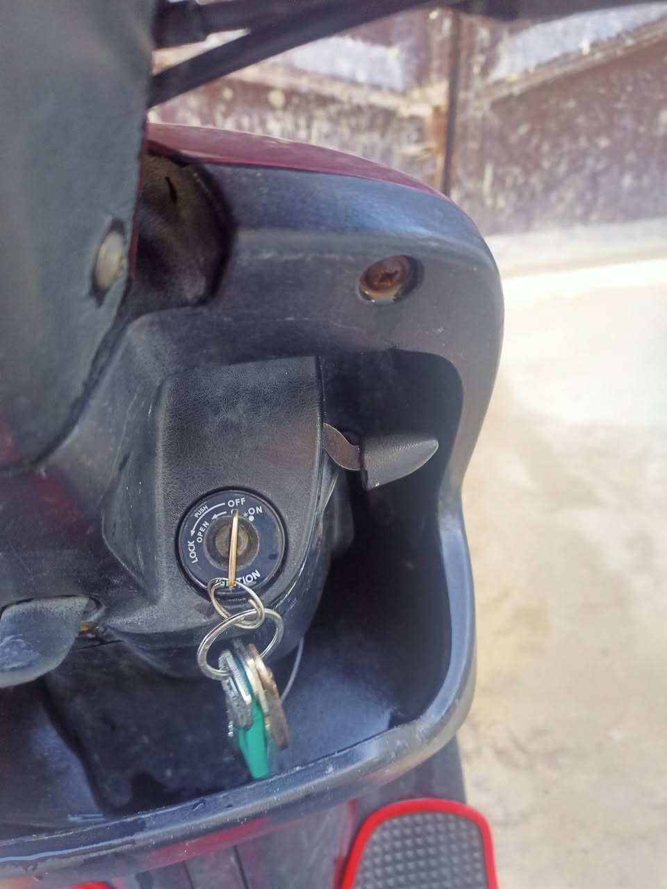 مكاني بادوش
ماطور بوتين فول 
دبل سكليتر 
قفل اكسل 
قفل ستيرن
وايرمنيه شغال اشاير لايت عالي ناصي سكن صطاب لايت كيج بانزين كيج سرعه 
السلف ما يشتغل لان مابي باتري 
تواير جدد دبلات شغالات مال شركه 
شاصي شرط 
صوت اكسل مابي 
نشط تحريكه ومعدل 

..... مفتوح معمر بستم....  السعر 250


**إذا كنت صاحب هذا الإعلان وتريد حذفه لأي سبب، رجاءا أرسل رسالة إلى الدعم الفني**