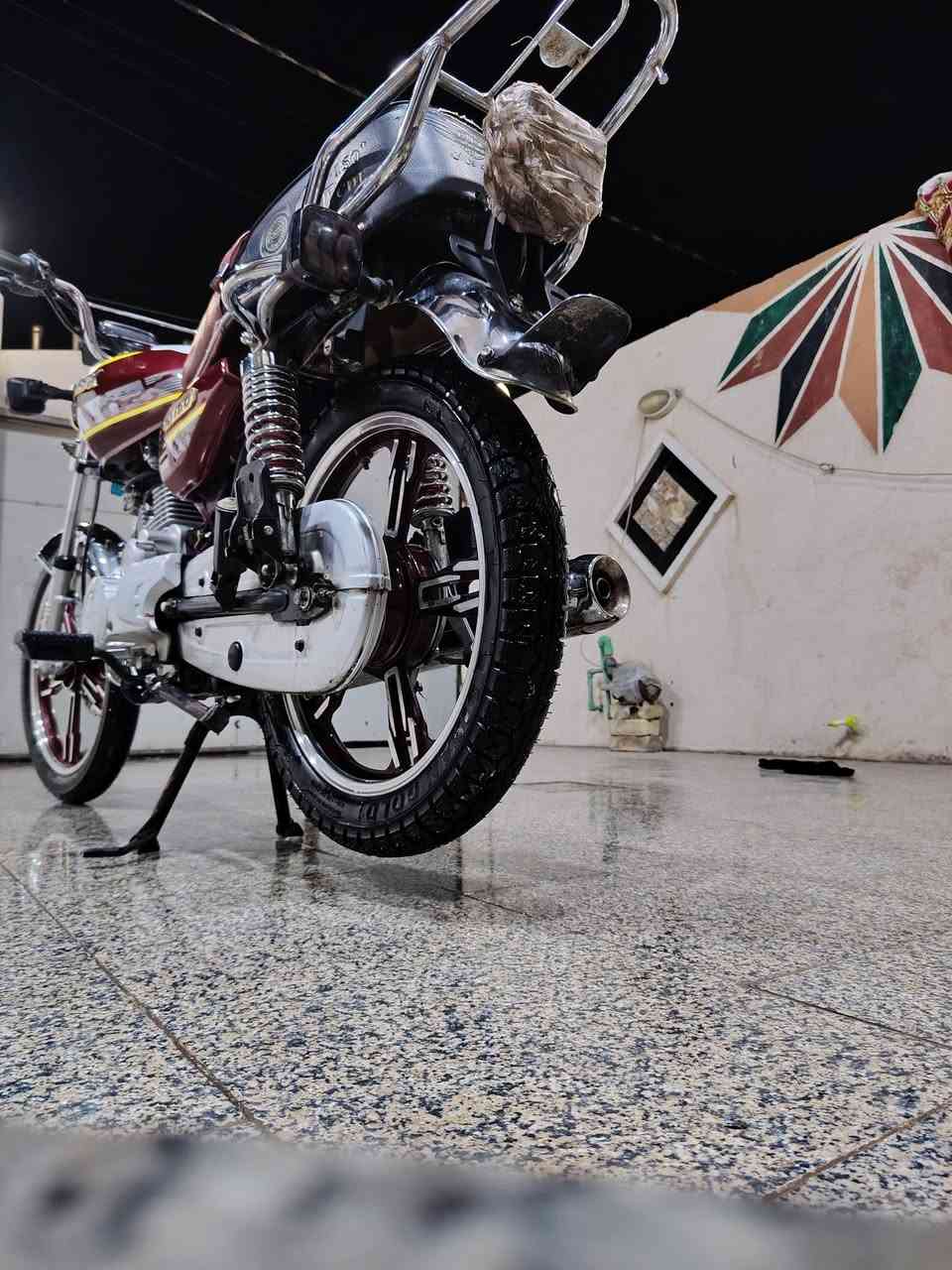 سلام عليكم شباب دراجه سيفان موديل 2024 دراجه خير من الله محرك عله وضع الشركه اوراق اصولي ماناقصه برغي الانتصال علا رقم ***********متواجد خاص
