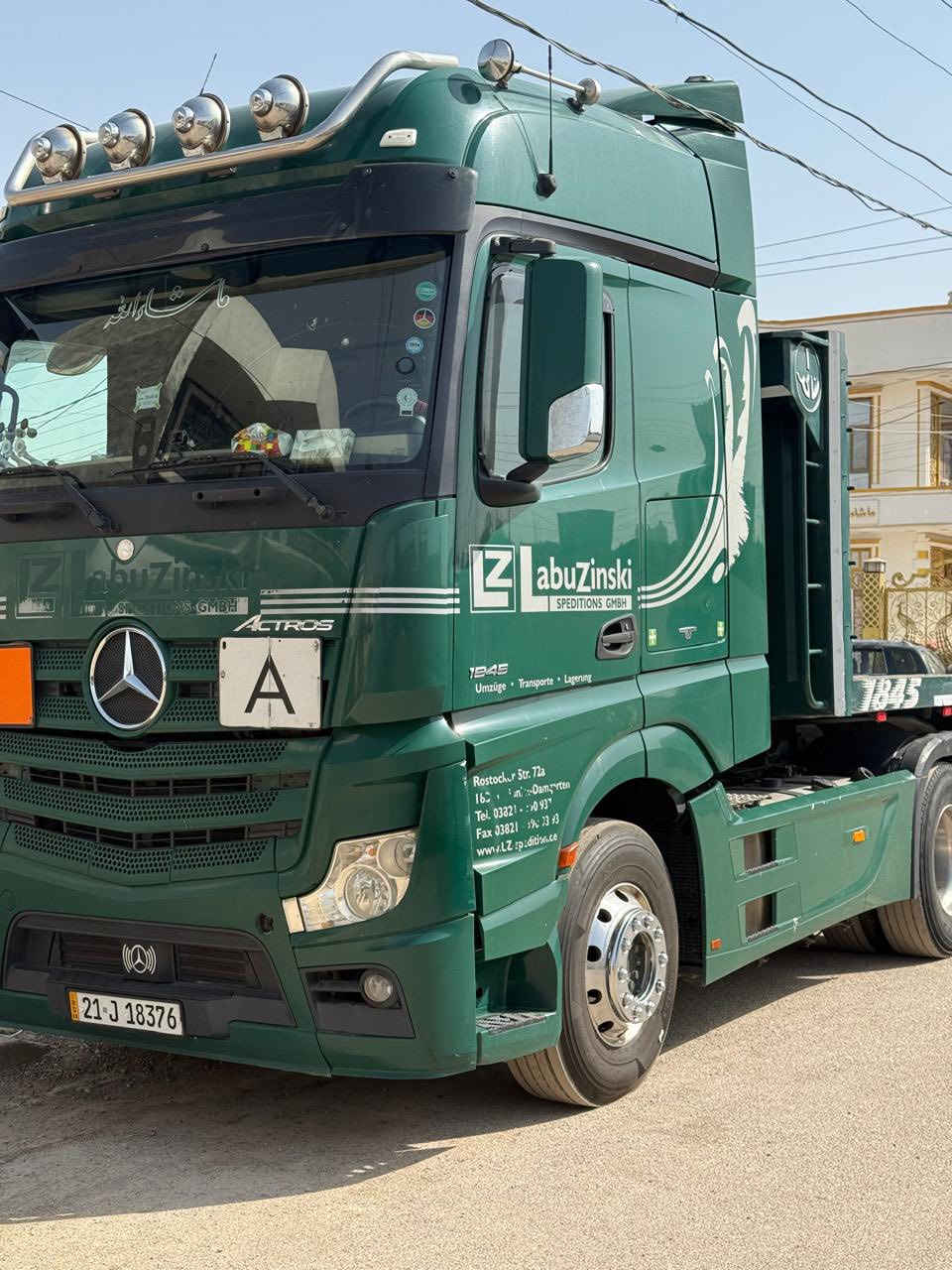 السلام عليكم للبيع اكتروس وحش ٢٠١٤فول مواصفات  حجم ٤٥رتايد ٤دناكير تخم تاير راس عربانه كهربائيات بالوني باقي التفاصيل علئ رقم تلفون ***********
