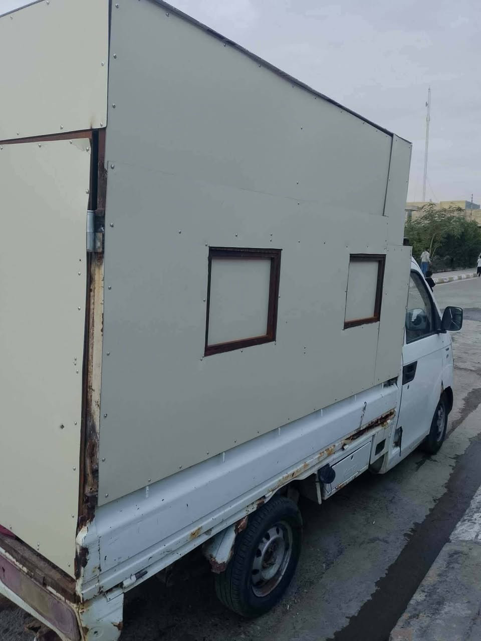 سلام عليكم عيوني ***********
سياره شيري حمل للبيع
موديل 2011 رقم كربلاء
محرك سفن كي ياباني كير اوتماتيك
سياره نضافتهه وسط
سياره شغاله تمشي بس محركهه بي رخاوه
اذا تريد تبدله سعره 400 الف
عليهه غرامه 200 الف
سنويه ساقطه 2020 عندي وكاله خاصه صاحبهه بكربلاء
سياره سعرهه 25وبي وبي مجال تفيد أهل شركات الموزعين
أهل البسطيات   مكاني لانبار قضاء الكرمه ورجاء الي
مايعرف بأسعار التحوير لايكسر بحلال العالم سياره
يردالهه شويه ترتيب فقط
***********
