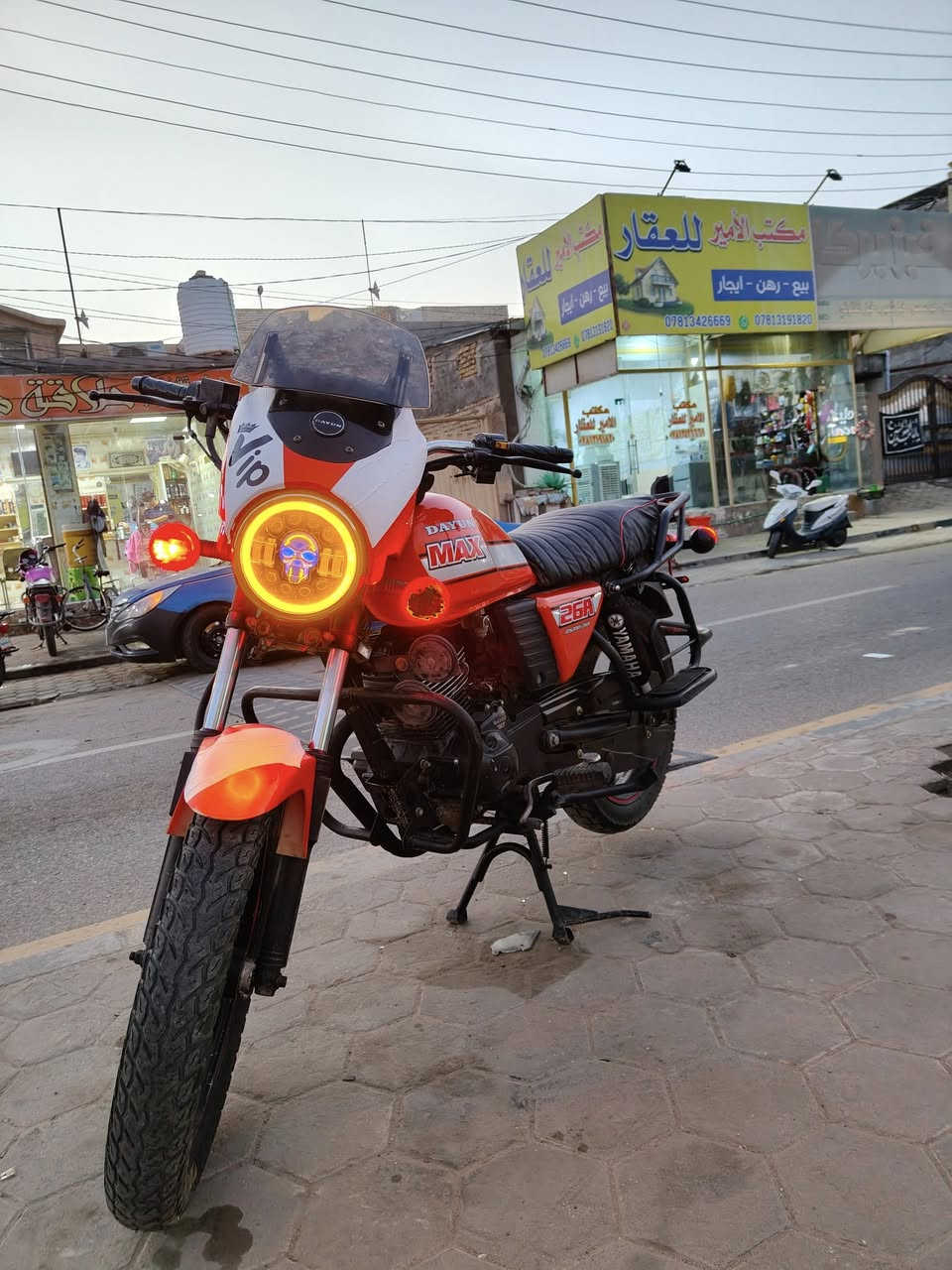 سلام عليكم .دايون 23 رقم نجف وسنويه بأسمي مكاني نجف سعر 2.150 وبيها مجال قليل حك الجيه الدراجه خير من الله  وهذه رقمي ***********
