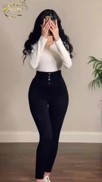 بروتين الأنوثة • نعومة فورية • حجز جلسة