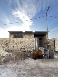 هيكل للبيع حي الجامعه قرب الفلكه الجداريه يوجد فيديو توضيحي داخل الصفح...