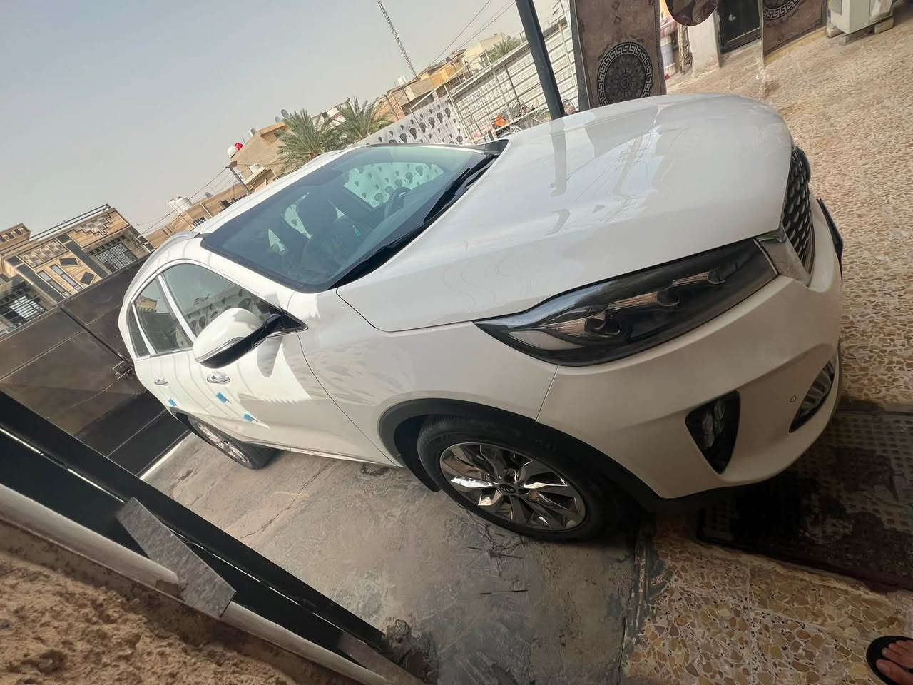 سورنتو 2020
خليجي ماشيه70
مكفوله كفاله عامه من الصبغ والضرر والتبديل ماعده بارد بل جاملغ الايمن اصبعين سياره فول عده الفور ويل  والبنزاما 
بصمه مري شفط حساسات 360 درجه 
كشنات كهربائي برادات خلفيه بلاد 
باب خلفي كهربائي 
ثلاث عدسات زنون 
شاشه عرض الاعطال 
ثلاث وضعيات قياده smart-ECO-sport
كشنات جلد شاحن لاسلكي
مثبت سرعه شاشه تدعم كار بلي 
نضام ترحيب اشاير بل مري ويل19كروم ثلاث قطع تبريد 
محرك 6سلندر 7 راكب بيها هواي موصفات بعد كاعيه جلد 
دوشمه جديده مكاني بغداد السعر 240وبيهه مجال 
***********
