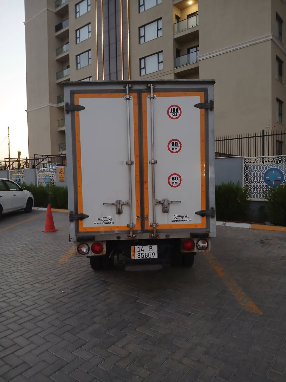 كيا براد فحل 2023 مسكر هزه جديده وارقام انگليزيه مكفول كفاله عامه جاهز للعمل ماشي 41800 كم قابل للزياده السعر 22000$ للمعلومات التواصل على الخاص او على الرقم ***********
***********
